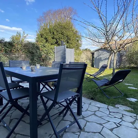 Villa Maison 3 Pieces 4 Couchages Les Bains Lbo000-130 *